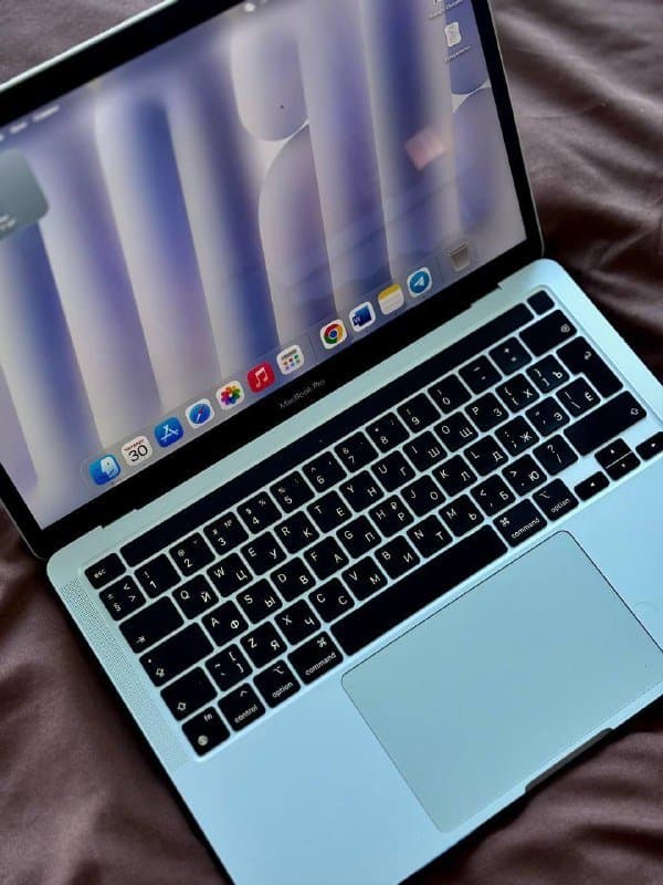 MacBook Pro M1 2020, iPhone 13 Pro 128GB, iPhone 15 128GB, iPad 5 поколения