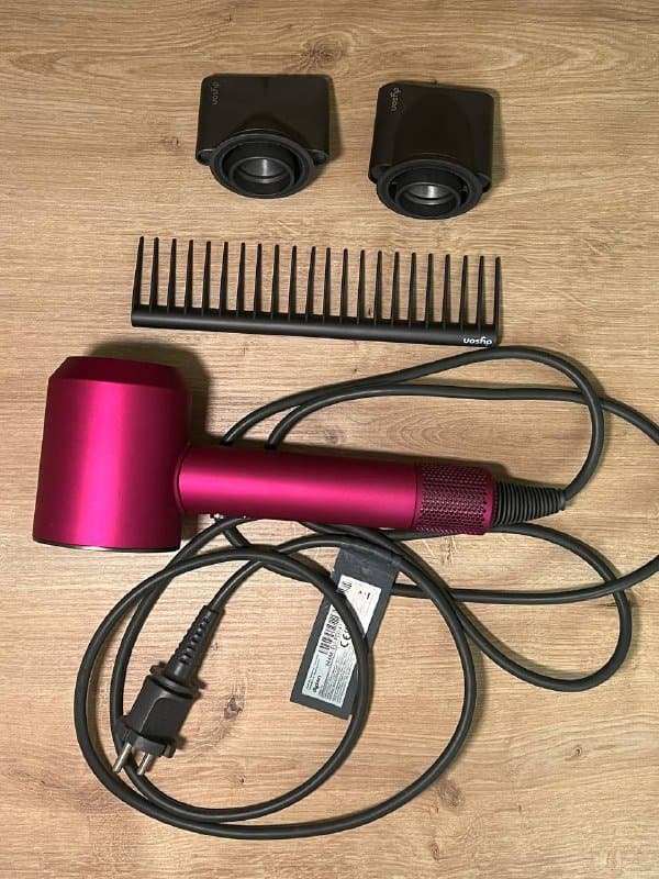 Фен Dyson Supersonic фуксия 1