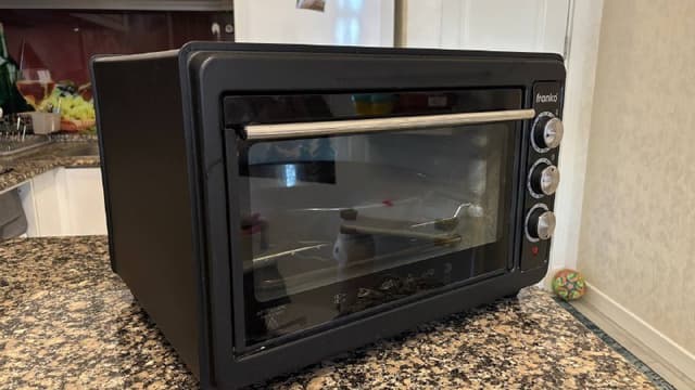 Духовка Franko