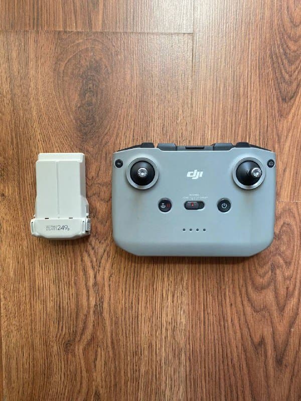 пульт от DJI, аккумулятор для дрона