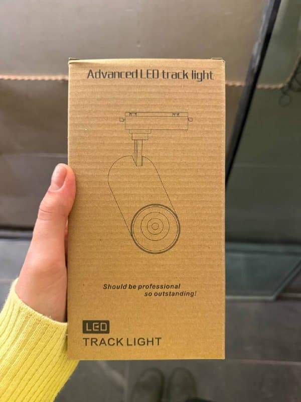 Светодиодные споты с регулировкой света