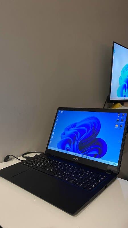 Ноутбук Acer Extensa 215-52