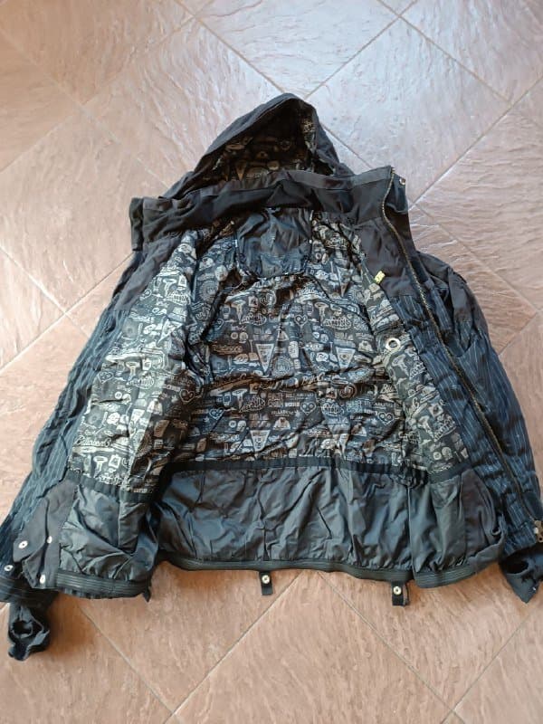 Горнолыжная куртка Billabong, горнолыжные штаны Wedze, размер М 2