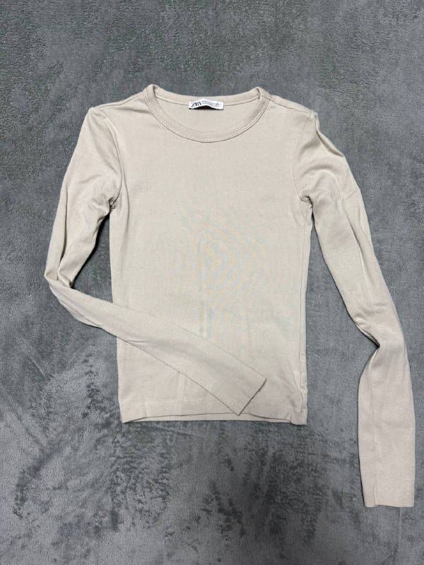 лонгслив Zara, джинсы, блузка, рубашка, топ Zara, юбка, кардиган, джинсы, флисовый костюм