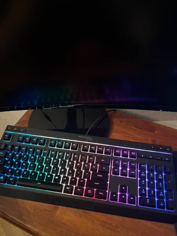Клавиатура HyperX Alloy Core RGB