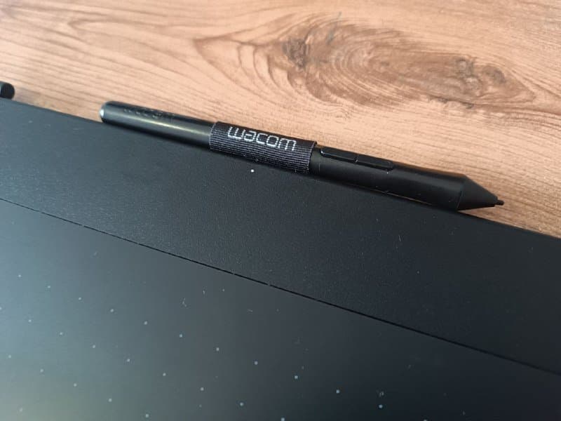Wacom Intuos CTH-690 Medium графический планшет с тач функцией 2