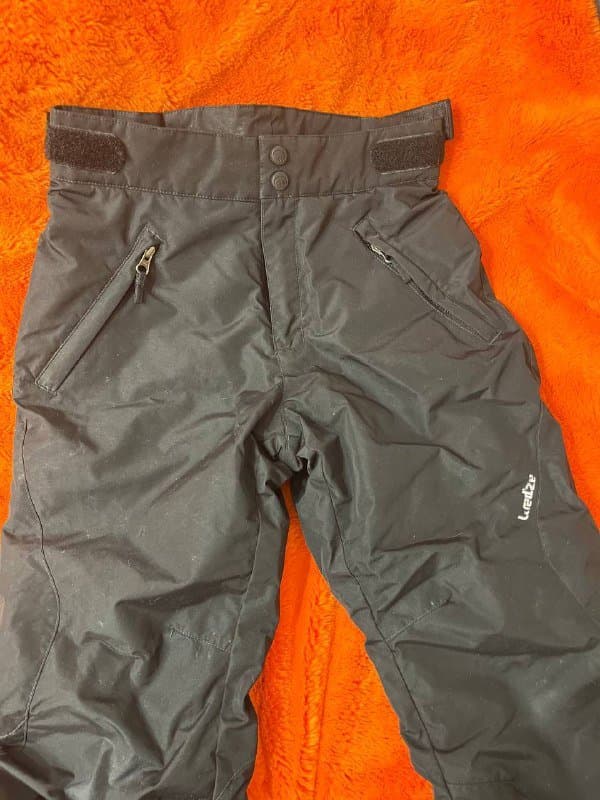 Горнолыжные штаны Decathlon детские, зимние перчатки 1