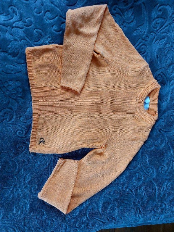 Calvin Klein свитер размер XS