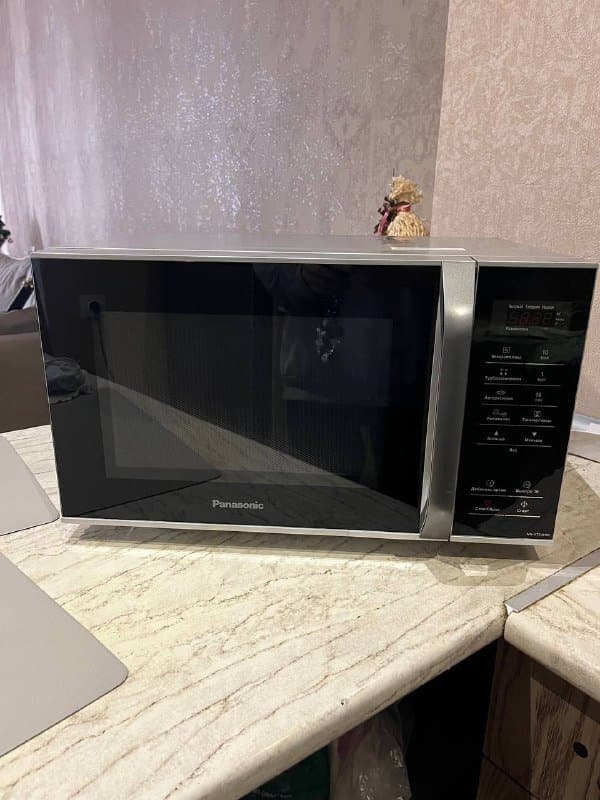 Микроволновая печь Panasonic NN-ST34HMZPE 1