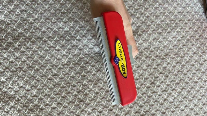 Намордники пластиковые, светящийся ошейник, фурминатор, кликер для собак 8