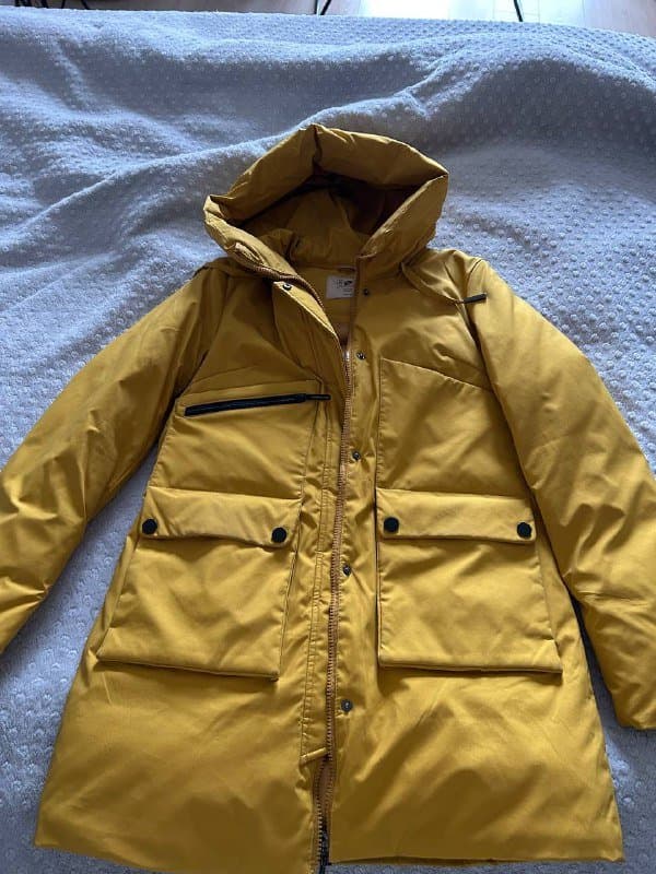 Женский пуховик размер S-M 1