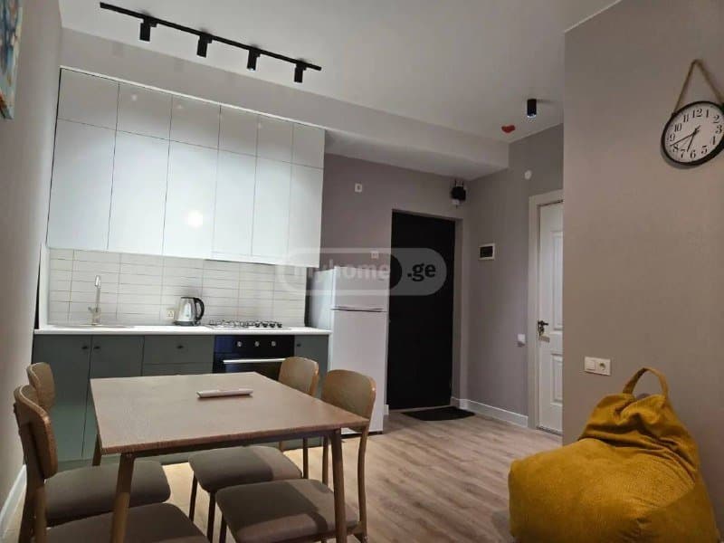 Квартира 2 комнаты, 1 спальня, 50 кв.м, аренда 8