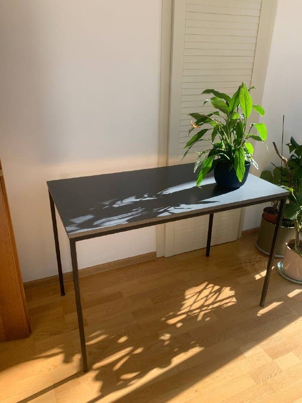 Стол цвета космостарс 3