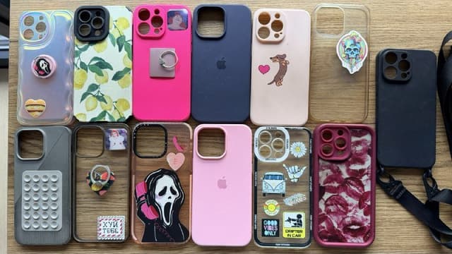 Чехлы на iPhone 14 Pro Max