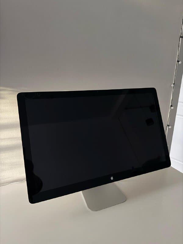 Монитор Apple Display 27” Model A1407
