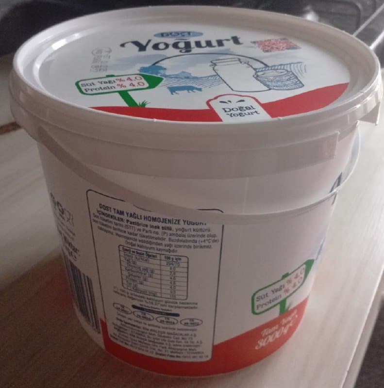 Шторы, комбинезоны для собак, чашки, слипоны, ложечки, книги, лоток, ведро 9