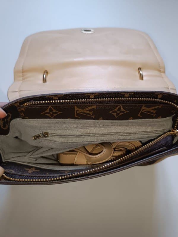 женская сумка LV 4