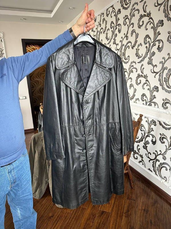 винтажный мужской кожаный плащ пальто черного цвета L XL