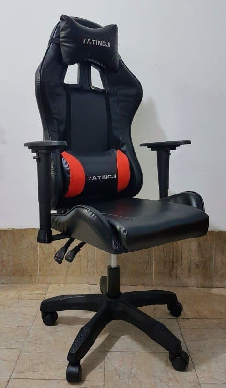 Геймерское игровое кресло