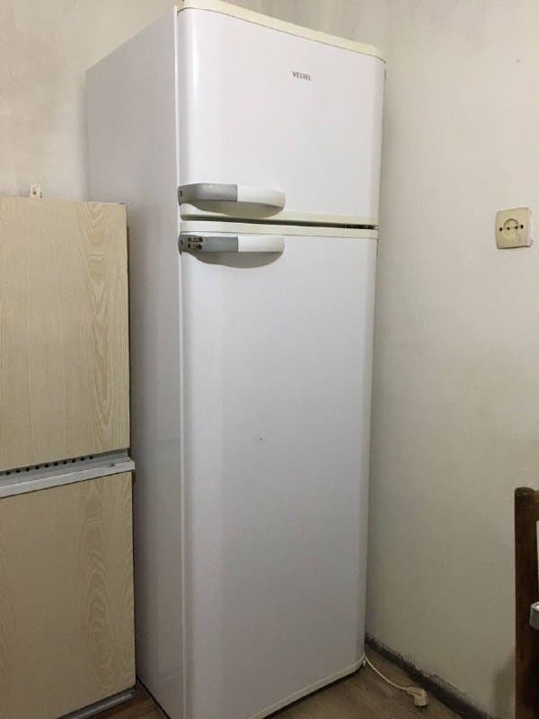 Холодильник Vestel 1