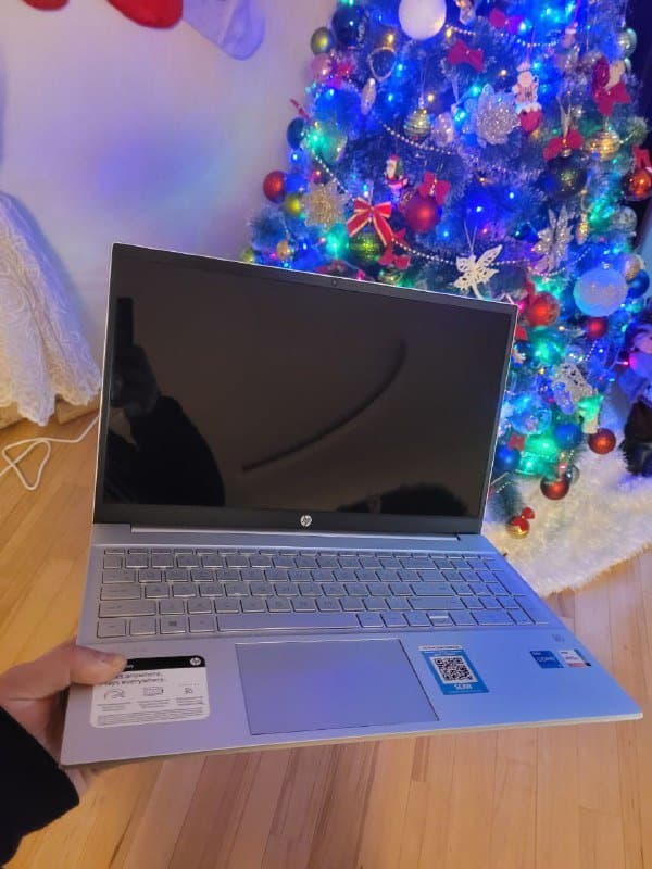 HP Pavilion 15-eg0065st ноутбук