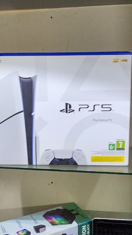 Sony PlayStation PS5 Slim 1TB White 2