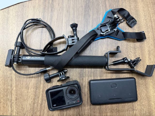 Камера Dji Action 4 с аксессуарами