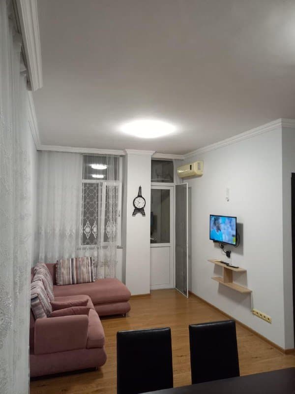 2-комнатная квартира в Батуми, аренда