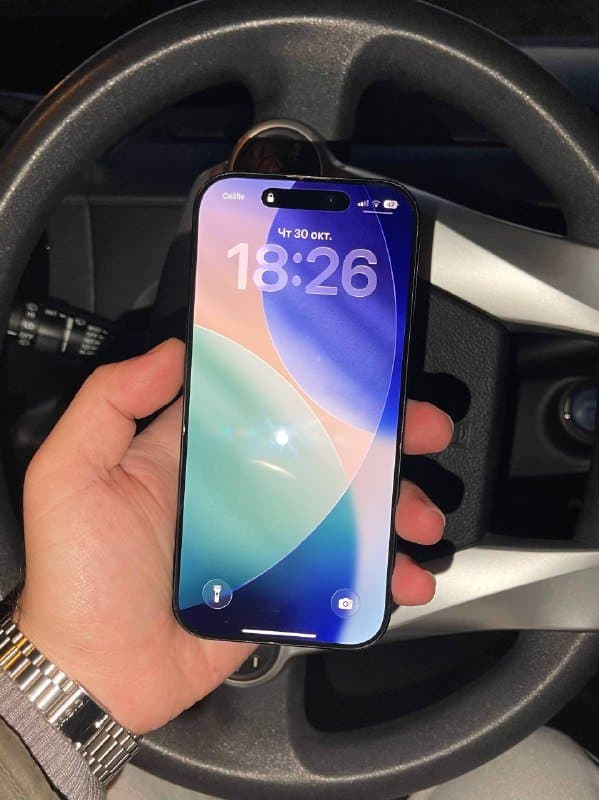 iPhone 16 Pro 128GB Black Titanium