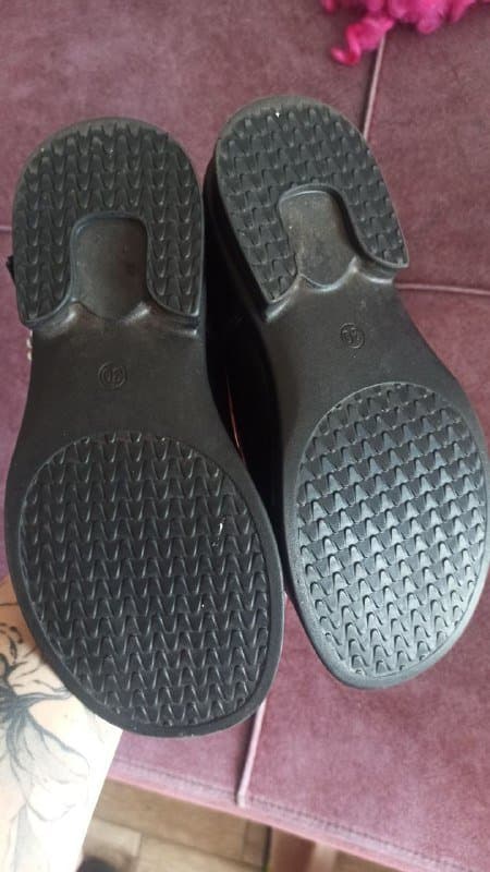 Детские ботинки и туфли на девочку 8