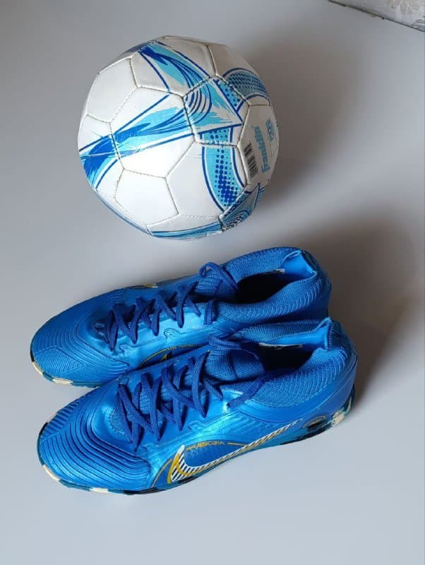 футбольные бутсы размер 24 см 4