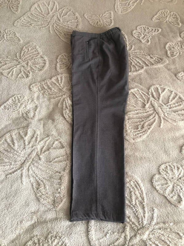 Женские брюки 52 размер осень-зима-весна 1
