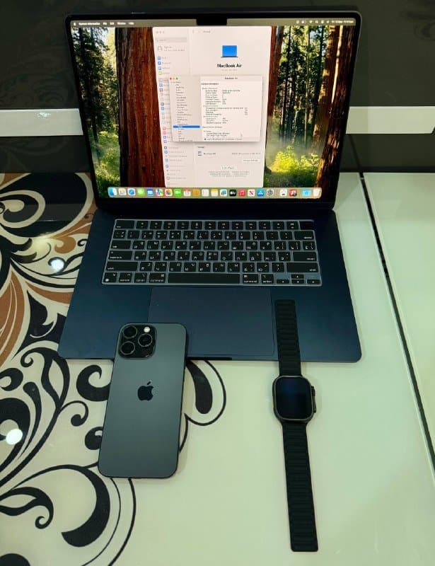 MacBook Air 15 M2, iPhone 16 Pro Max, Apple Watch Ultra 2