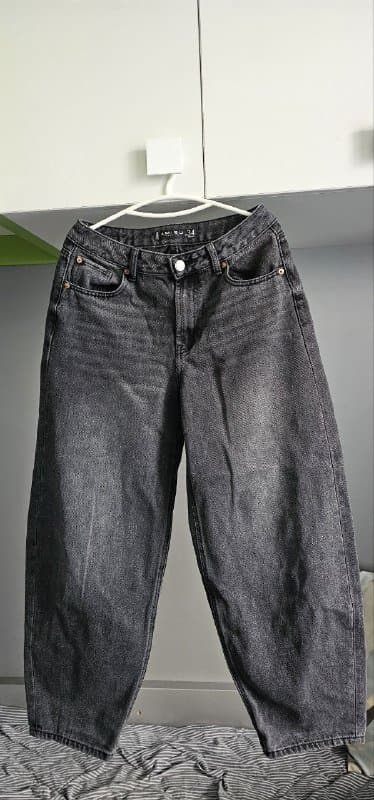 Джинсы бананы