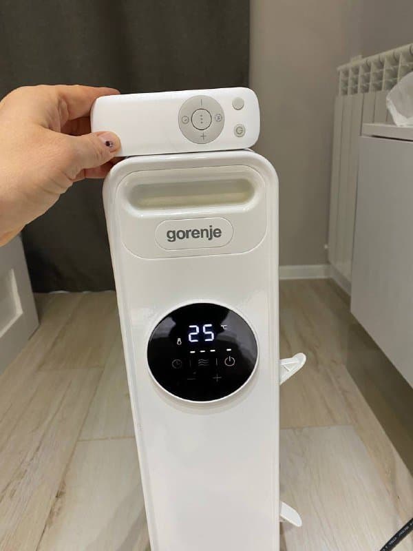 Масляный обогреватель Gorenje на колесах 1