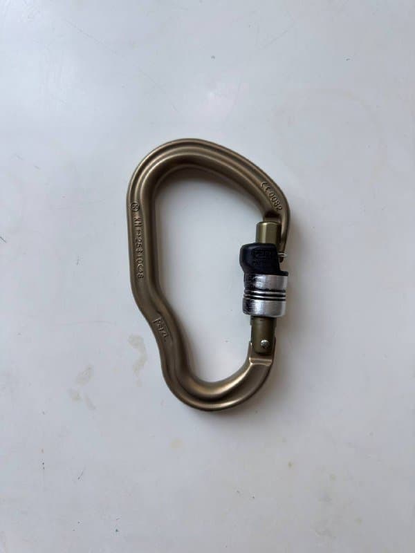 Карабин Petzl оригинальный 3