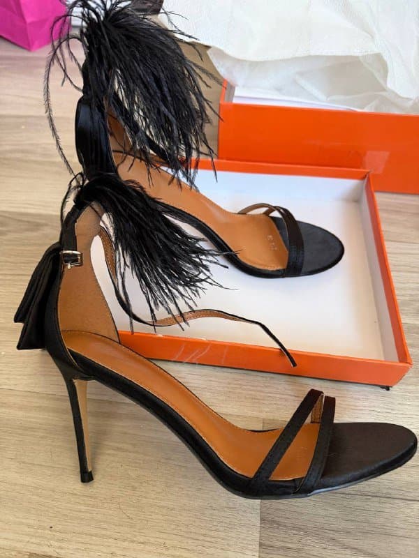 Женские туфли 37 размер новые