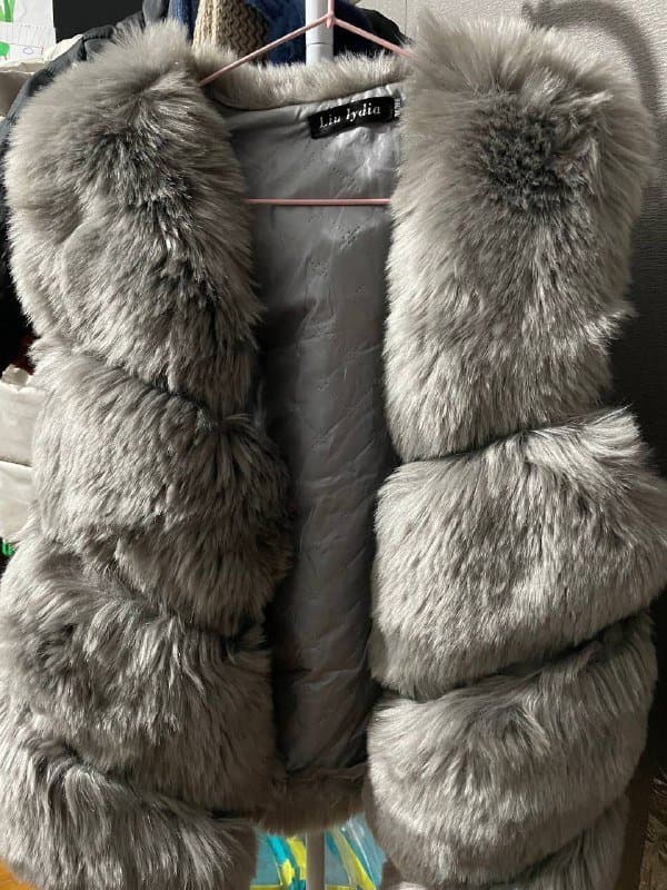 Куртка 34 размер, Плащ ярко зеленый 42-44, Жилетка xxxl 2