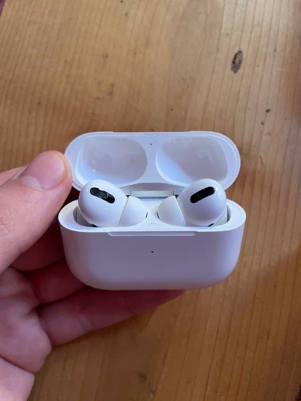 Наушники Airpods Pro 1st gen с кейсом