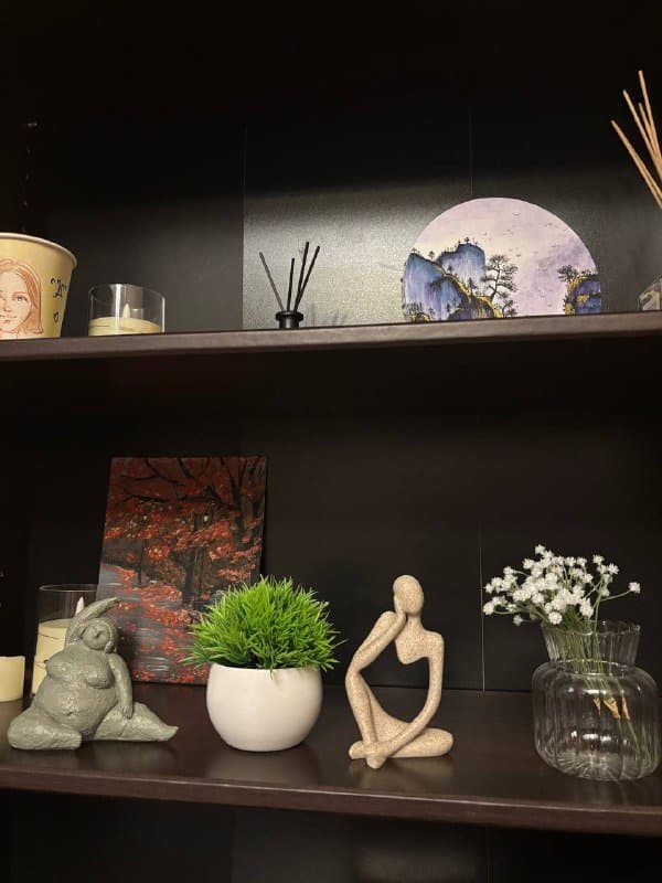 Статуэтка йогини, кашпо искусственное, керамическая статуэтка, вазы с цветком