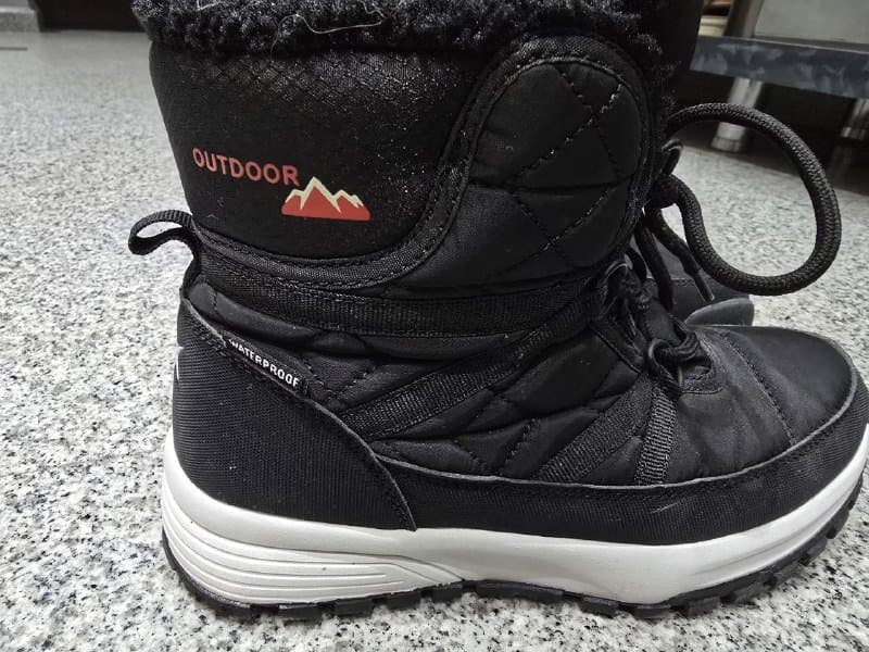 Водоотталкивающие теплые ботинки 36 размер 4