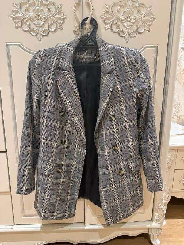 Пиджак, платья, блузки, толстовка, кофта