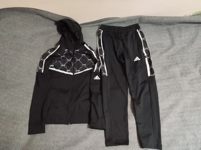 Спортивный костюм Adidas размер S, утеплённый костюм размер S