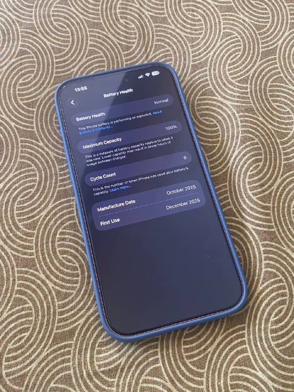 Apple iPhone 17 Pro Max 256GB Cosmic Orange 5