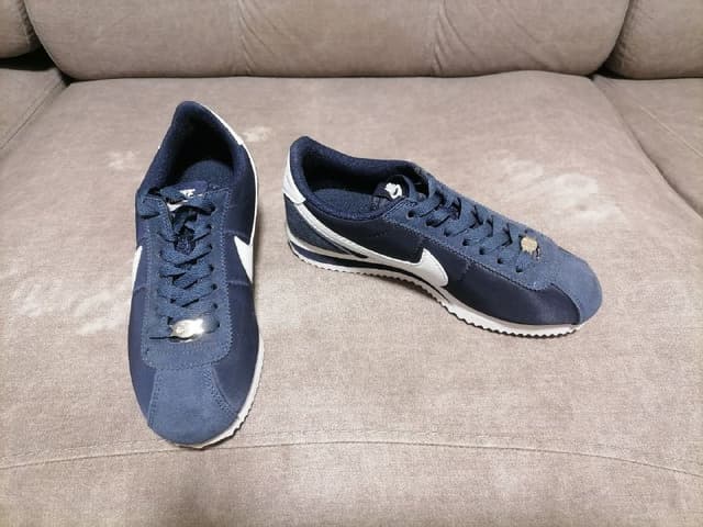 Кроссовки женские размер 38 новые