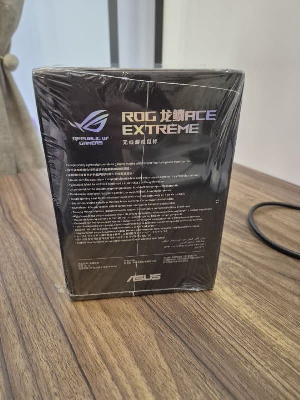 ASUS ROG Harpe Ace Extreme игровая мышь беспроводная 2