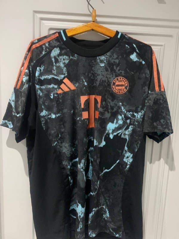 Футболка фк Бавария Мюнхен Adidas XL