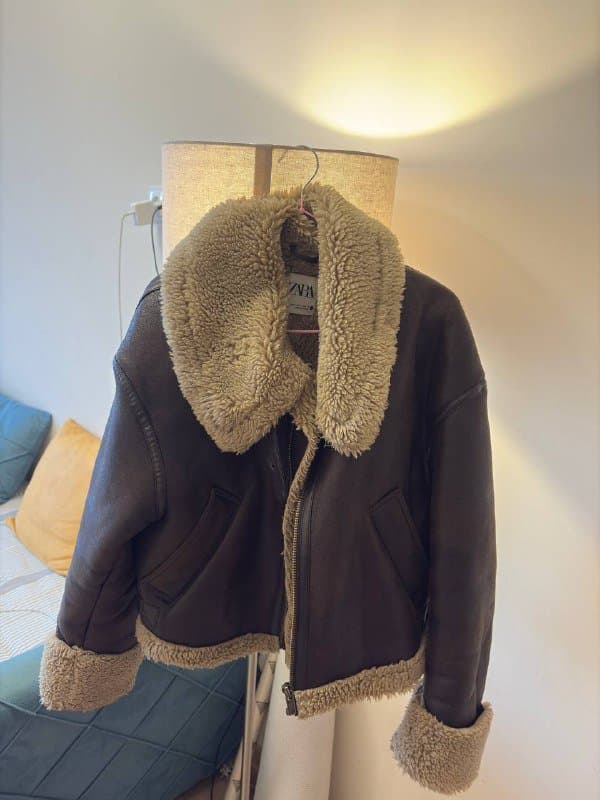 Дубленки, джинсы, обувь 39 размера 2