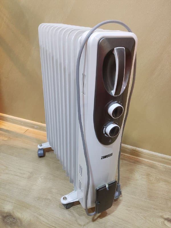 Масляный радиатор Zanussi