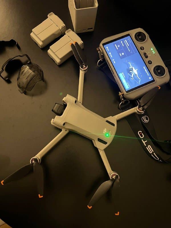 Дрон DJI Mini 3 Pro Fly More Combo 1